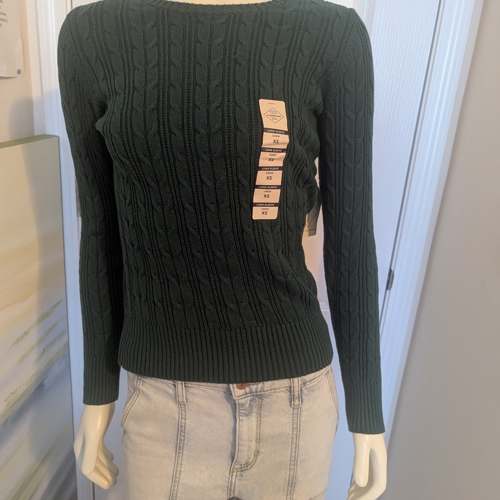 St. John's Bay Dark Green Cable Knit Sweater